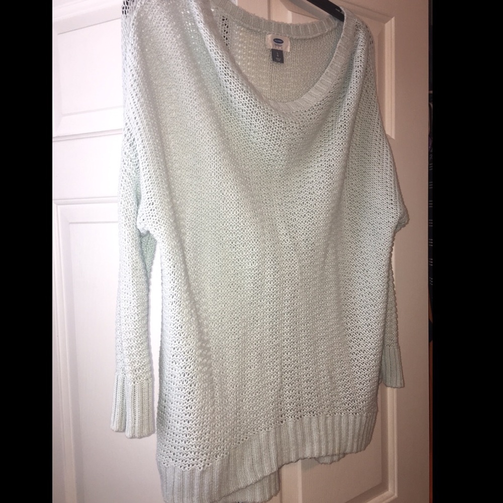 Slouchy crochet baby blue top ✨